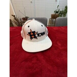 Houston H Town  White fitted Hat 7 1/2